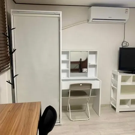 Fully Furnished And Cozy Flat Apartment